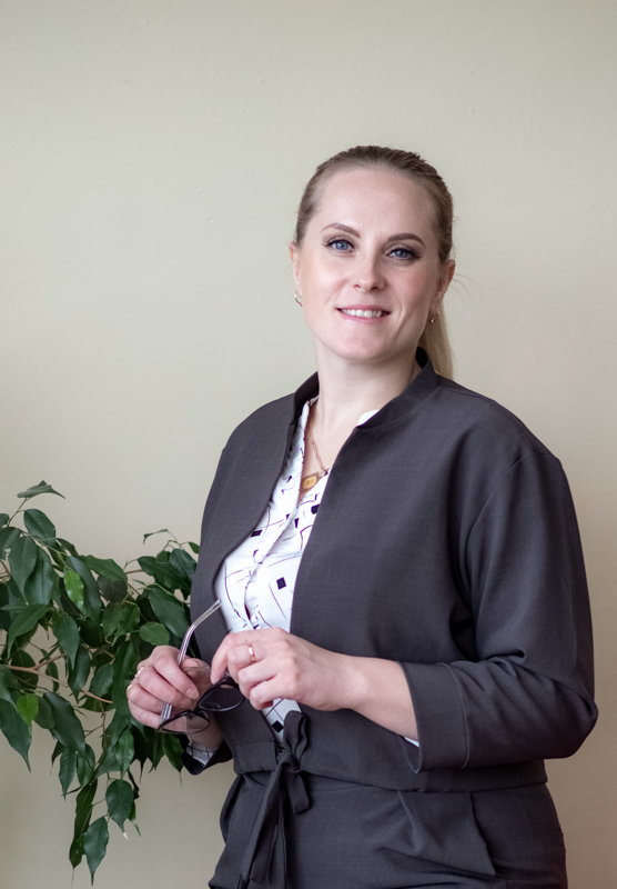 Жетмишева Юлия Николаевна.